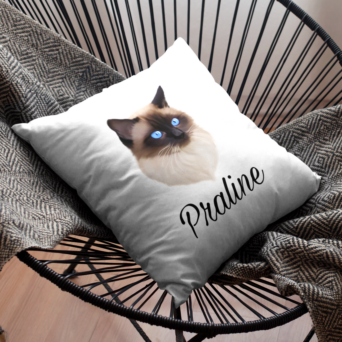 Coussin avec portrait d'un chat siamois personnalisable avec un prénom
