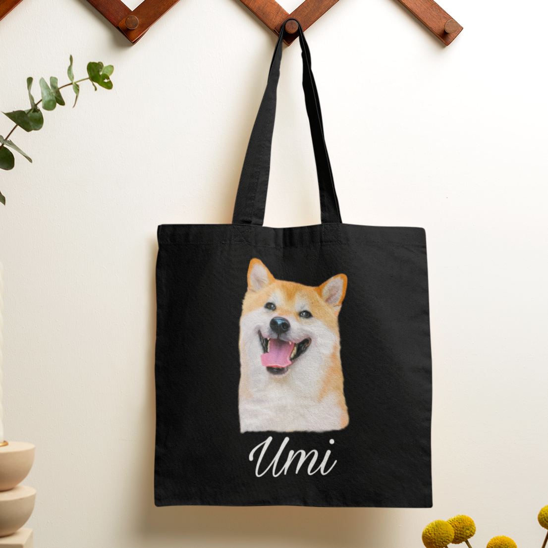 Totebag noir avec portrait d'un chien shiba inu personnalisable avec un prénom