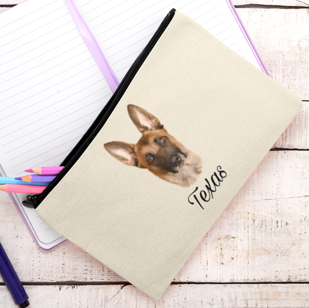 Trousse avec portrait d'un chien berger malinois personnalisable avec un prénom
