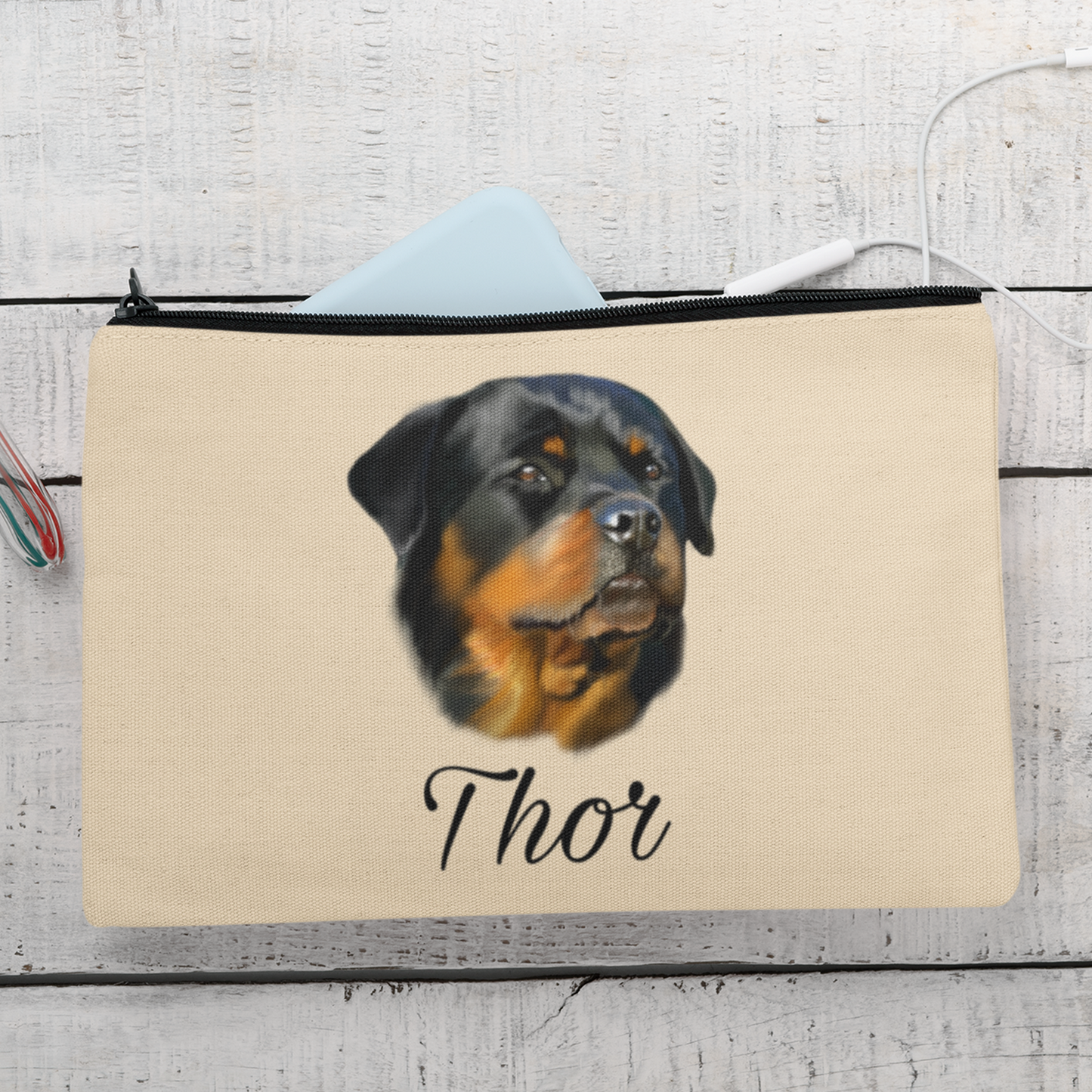 Trousse avec un portrait d'un rottweiler personnalisable avec un prénom